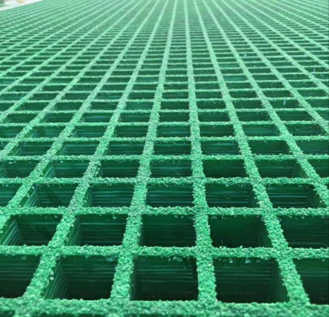 玻璃钢格栅铺砂的作用是什么@加砂格栅
