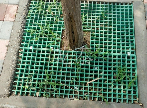 玻璃钢护树板能够稳定树木根基美化环境