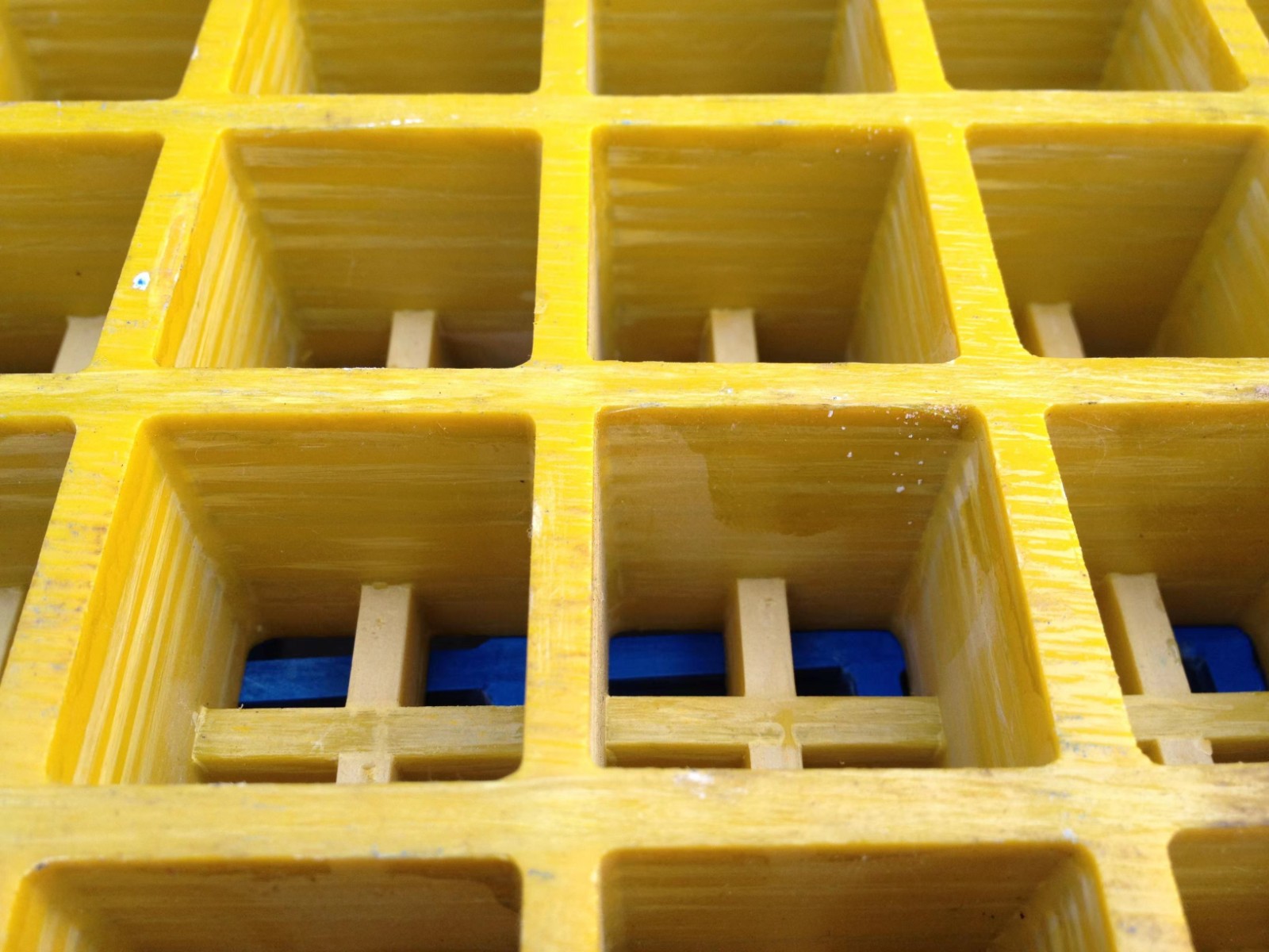 养殖专用微孔十字格玻璃钢格栅